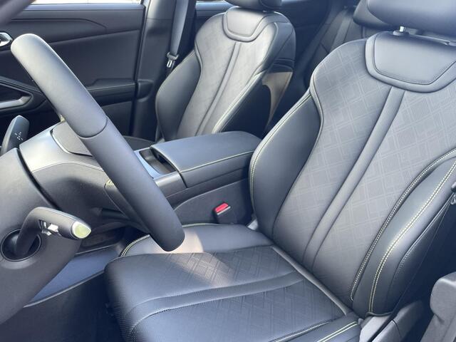 BYD ATTO 2 1.5 DM-i Boost | Panorama dak | Google Navigatie |