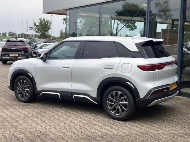 BYD ATTO 2 1.5 DM-i Boost - Panoramadak - leer - 360 camera - verw. stoelen/stuur - rijklaar!
