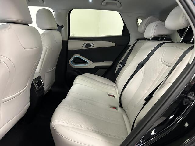 BYD ATTO 2 1.5 DM-i Boost | NIEUW! | BEIGE LEDER | DIRECT RIJDEN VOORDEEL!
