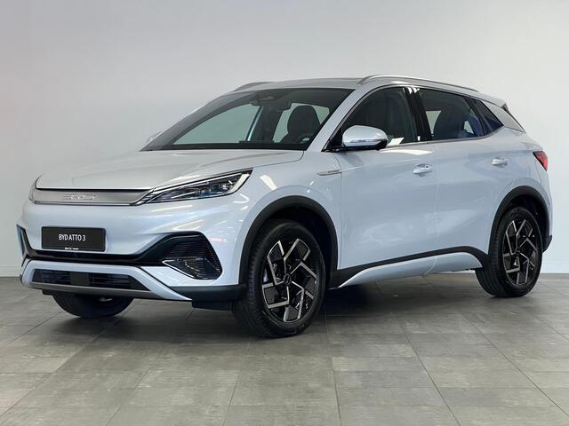 BYD Atto 3 Comfort 60 kWh VOORRAAD l PANORAMADAK l STOELVERWARMING l 360 CAMERA