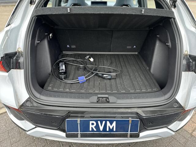 BYD Atto 3 Design Complete Auto | Panoramadak | Elektrische Kofferbak | 360° Camera | Rijklaar incl. Fabrieksgarantie t/m 2029 | Aandrijflijn & Accu tot 2031!