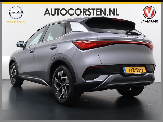 BYD Atto 3 Comfort 60kWh Pano-dak Leer+Elektr.Verst. Warmtepomp Adaptieve Cruise 360°Camera Apple Carplay Android Auto Elektr.Achterklep Design Verkeersbord detectie WiFi DAB Led Rijstrooksensor Keyless Smartphone Entry S.O.H. 96% Fabrieksgarantie tot 20-12-2028/150