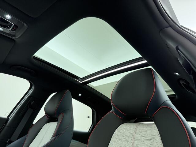 BYD Atto 3 Comfort 60kWh Pano-dak Leer+Elektr.Verst. Warmtepomp Adaptieve Cruise 360°Camera Apple Carplay Android Auto Elektr.Achterklep Design Verkeersbord detectie WiFi DAB Led Rijstrooksensor Keyless Smartphone Entry S.O.H. 96% Fabrieksgarantie tot 20-12-2028/150