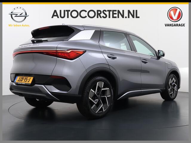 BYD Atto 3 Comfort 60kWh Pano-dak Leer+Elektr.Verst. Warmtepomp Adaptieve Cruise 360°Camera Apple Carplay Android Auto Elektr.Achterklep Design Verkeersbord detectie WiFi DAB Led Rijstrooksensor Keyless Smartphone Entry S.O.H. 96% Fabrieksgarantie tot 20-12-2028/150