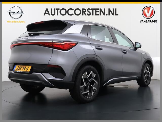 BYD Atto 3 62kWh Design SOH 98% Pano-dak Leer+Elektr.Verst. Warmtepomp Adaptieve Cruise 360°Camera Apple Carplay Android Auto Elektr.Achterklep Design Verkeersbord detectie WiFi DAB Led Rijstrooksensor Keyless Smartphone Entry Fabrieksgarantie tot 13-12-2028/150.000