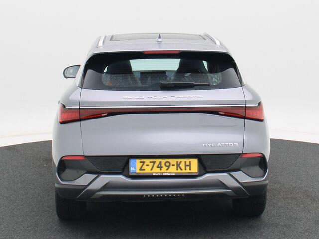 BYD Atto 3 Comfort 60 kWh | Panoramadak | Adaptive Cruise | Climate Control | Stoelverwarming | Navigatie | Camera | Carplay | 18 Inch | 37.778 Km!!