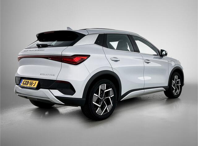 BYD Atto 3 Comfort 60 kWh | Modeljaar 2024 | Rijklaar afgeleverd | incl. Onderhoudsbeurt |