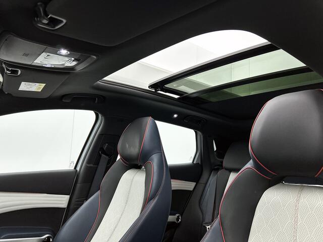 BYD Atto 3 Comfort 60 kWh | Modeljaar 2024 | Rijklaar afgeleverd | incl. Onderhoudsbeurt |