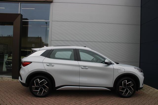 BYD Atto 3 Comfort 60 kWh Airco Navi Panoramadak 24373km 1e eigenaar