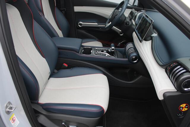 BYD Atto 3 Comfort 60 kWh Airco Navi Panoramadak 24373km 1e eigenaar