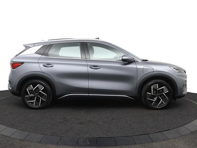 BYD Atto 3 Comfort 60 kWh | Panoramadak | 360 graden camera | Stoelverwarming |