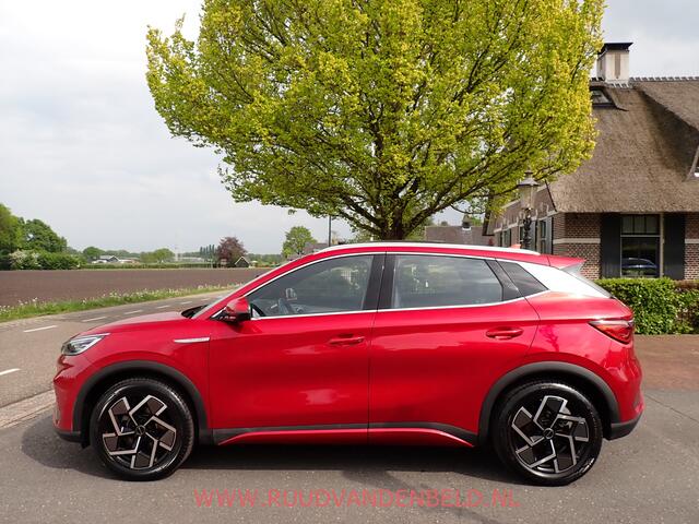 BYD Atto 3 60 kWh / 92%SOH / PANO / 360* / ACC / WARMTEPOMP / CARPLAY