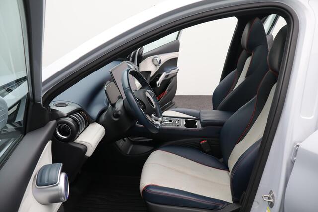 BYD Atto 3 Comfort 60 kWh 420 Km | stoelverwarming| Apple Carplay