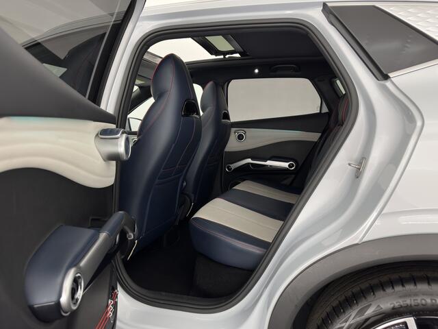 BYD Atto 3 Comfort 60 kWh [3-Fase-11kW] (INCL-BTW) *HEATPUMP | PANO | ADAPTIVE-CRUISE | LEATHER | FULL-LED | TOPVIEW | BLIND-SPOT | HEATED-COMFORTSEATS | DIGI-COCKPIT | CARPLAY | DAB | NAVI-FULLMAP | ECC | PDC | 18''ALU*
