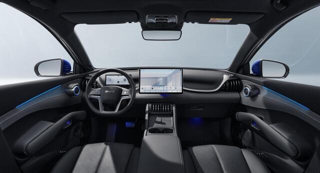 BYD Atto 3 EVO Excellence | All-Wheel Drive | 450 PK | 510 KM WLTP | 360° Camera | Panoramisch Dak | Elektrische Achterklep | Head-Up Display | Verwarmde Achterbank |