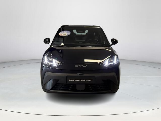 BYD Dolphin SURF Boost 43 kWh | 320 KM Actieradius WLTP | Elektrische Stoelen | Achteruitrijcamera | Voorraad Deals |