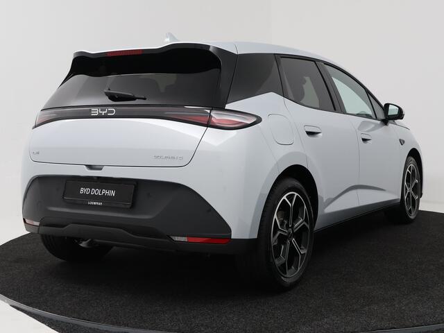 BYD Dolphin G DM-i Comfort | 105 KM EV range | Panoramadak | Nieuwste generatie BYD