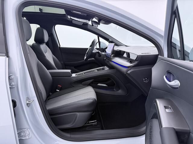 BYD Dolphin G DM-i Comfort | 105 KM EV range | Panoramadak | Nieuwste generatie BYD