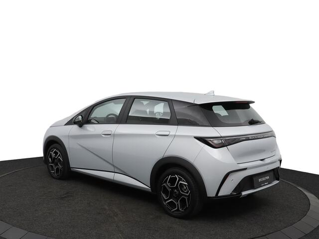 BYD Dolphin Comfort 60.4 kWh | Voorraad actie | Achteruitrij assistent | Audio installatie | DAB ontvanger | 427 WLTP |