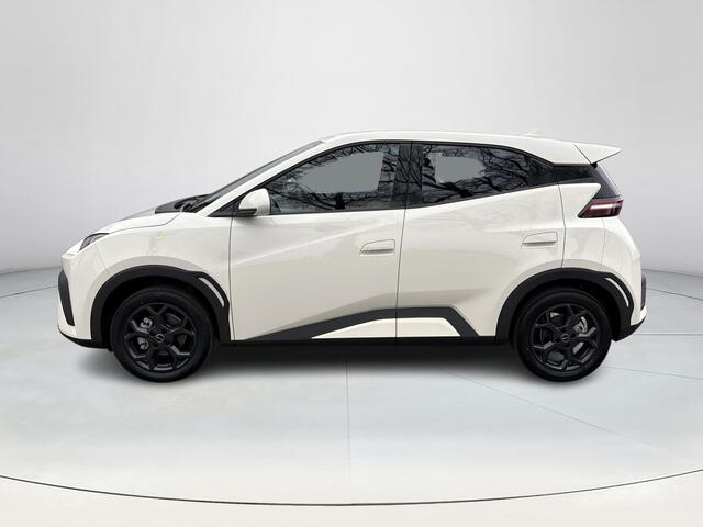 BYD Dolphin SURF Boost 43 kWh | €2000 korting | 320 KM WLTP | Achteruitrijcamera | Adaptive cruise control | Elektrische Stoelen | Apple Carplay & Android Auto |