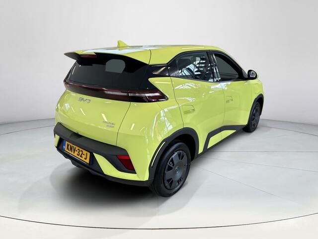 BYD Dolphin SURF Active 30 kWh | Direct Leverbaar | Achteruitrijcamera | 220 km WLTP | kenteken deals