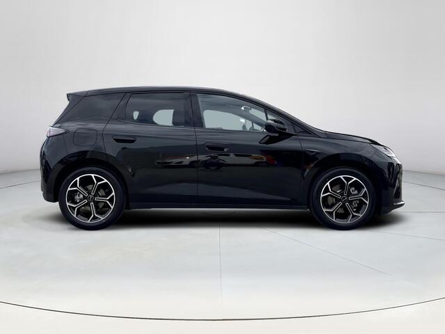 BYD Dolphin G DM-i Comfort | Plug-In Hybride | € 1.000,- introductie voordeel | Panoramadak | 360 Camera | Head-Up Display