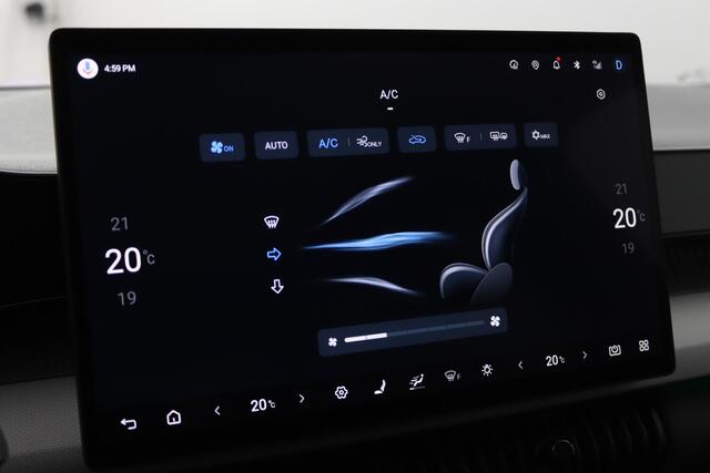 BYD Dolphin G DM-i Sport NIEUW/ 1040 KM / Obsidian Black / 105 EV / 360°-camera / HUD /