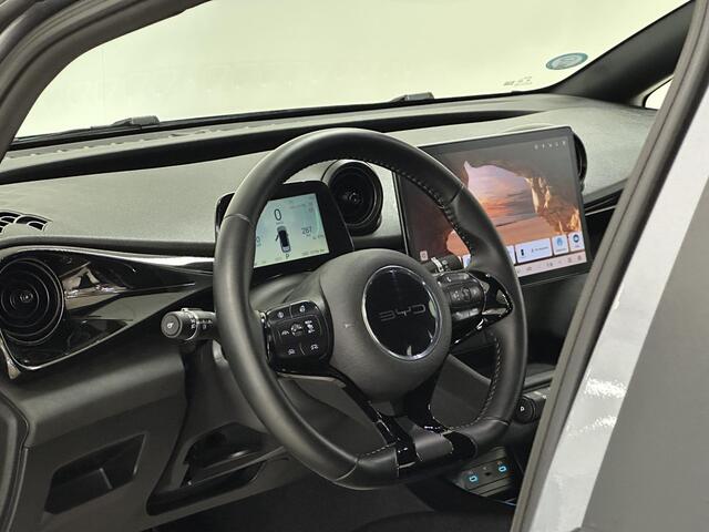 BYD Dolphin Design 60.4 kWh Demo | 360 camera | Adaptive cruise control | Stoelverwarming |