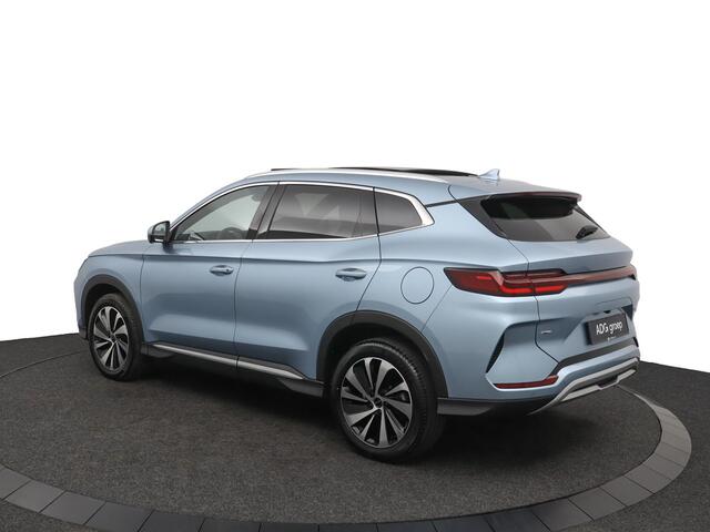 BYD Seal U 1.5 T DM-i AWD Design | Panoramadak | 360 graden camera | 1300 kg trekgewicht | | Elektrische kofferklep