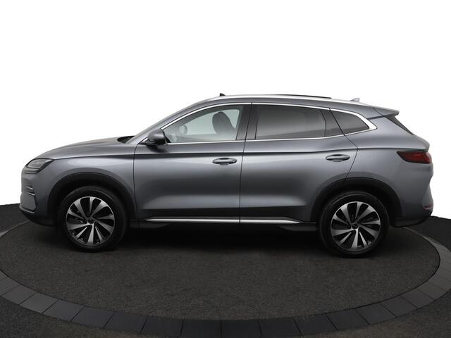 BYD Seal U Limited Edition 87 kWh | Panoramadak | 360 graden camera | 1300 kg trekgewicht | 500 km WLTP |