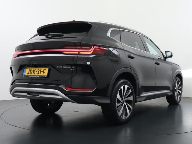 BYD Seal U 1.5 DM-i FWD Comfort 26,6 kWh PLUG-IN HYBRIDE UNIEK IN NL! GROOTSTE ACCU - TOT 125 KM ELEKTRISCH RIJBEREIK | 6 JAAR VOLLEDIGE BYD GARANTIE | NIEUWE AUTO | DIRECT LEVERBAAR |