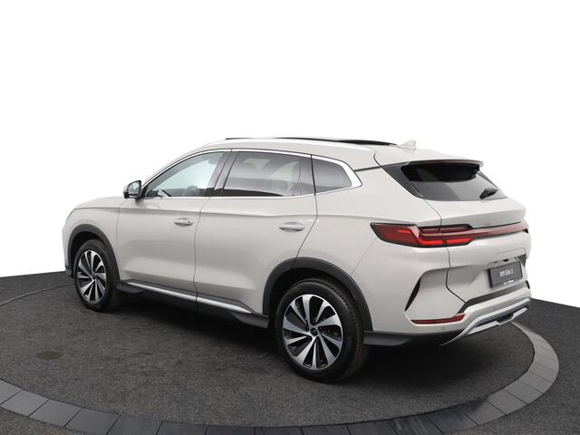 BYD Seal U Design Bijtellingsvriendelijk / zwart interieur / 500 km / stoelverwarming / Apple Carplay