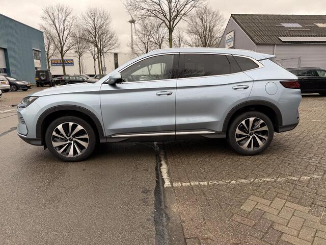 BYD Seal U 1.5 T DM-i Comfort 291pk 125km elektrisch 26,6kwh