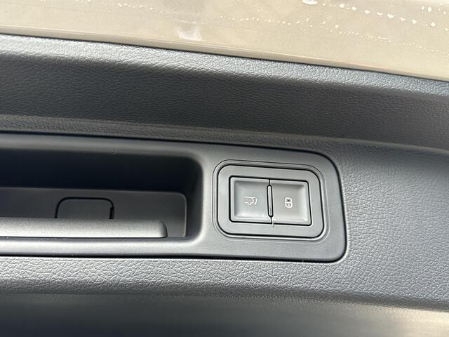 BYD Seal U 1.5 DM-i FWD Boost VAN: 41.000,- VOOR: 36.877,- UW EINDEJAARSVOORDEEL: 4.123,- EURO | NIEUWE AUTO | BYD GARANTIE 6 JAAR