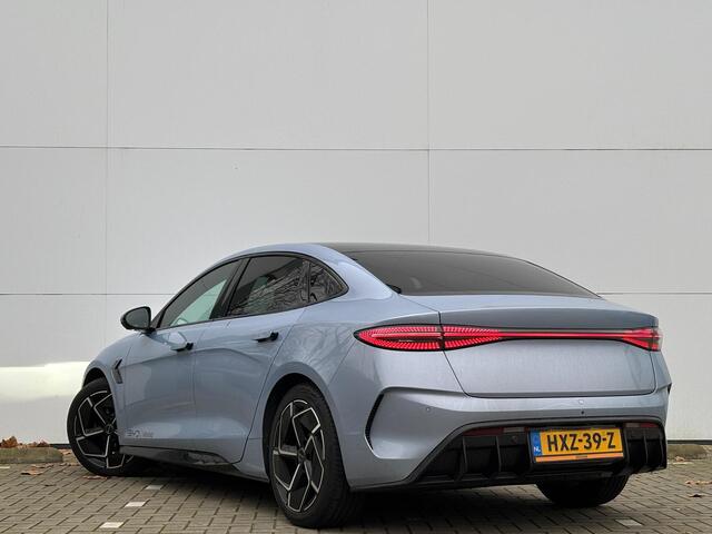 BYD Seal Excellence AWD 82.5 kWh (530PK) Heads up Display -19 inch- metallic lak