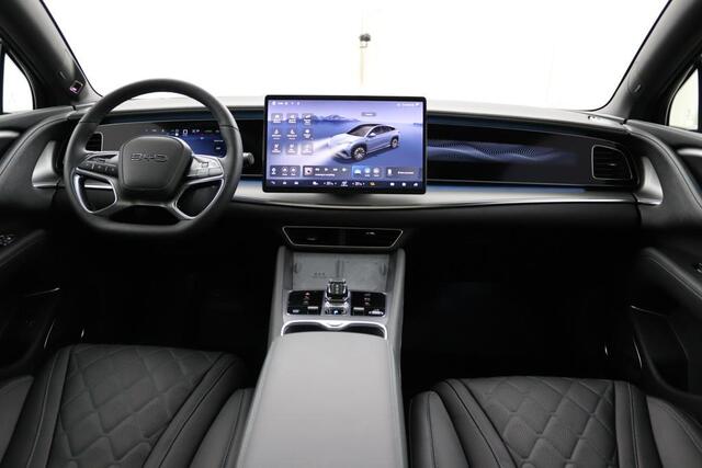 BYD Seal Excellence AWD 91.3 kWh direct leverbaar / AWD | 502 KM WLTP | 20" lichtmetalen velgen | 360° panorama-camera