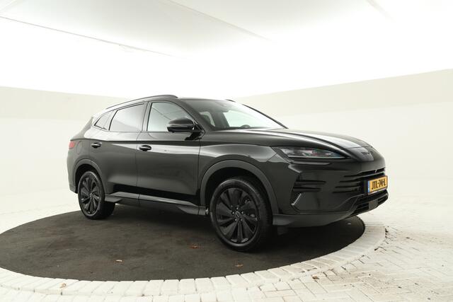 BYD Seal U 1.5 DM-i FWD Boost Plug in hybrid, all black!!! demo