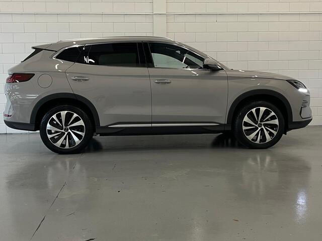 BYD Seal U Design 87 kWh VANDAAG KOPEN MORGEN RIJDEN! | SCHUIF-/KANTELDAK | NAVI | ELEKTRISCHE STOELEN | STOELVENTILATIE | STUURVERWARMING | BEDIENING VIA APP