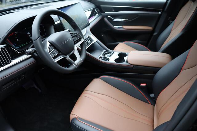 BYD Seal U 1.5 DM-i FWD Boost BRUIN-LEER CARPLAY PANO 360-CAMERA STOELVENTILATIE STUUR/STOELVERW. HUD ADAPTIVE-CRUISE CLIMA NAVI 2XPDC 19''LMV ENZ ENZ!