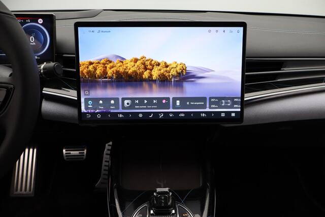 BYD Seal Excellence AWD 82.5 kWh (530PK) Heads up Display -19 inch- metallic lak - BYD Dealer