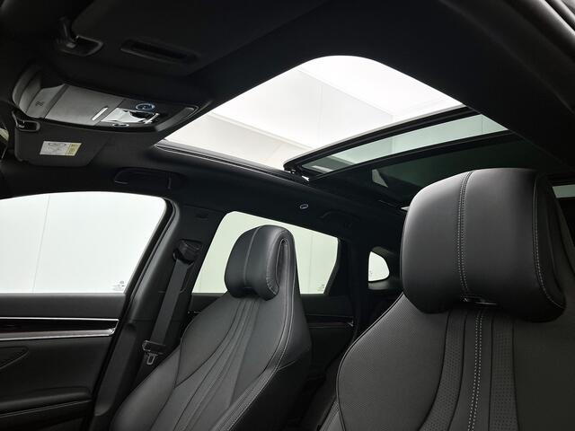 BYD Seal U 1.5 T DM-i AWD Design | HUD | 19" LMV | 1300 KG Trekgewicht |