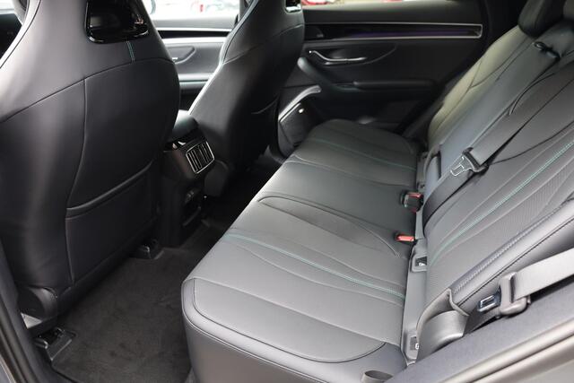 BYD Seal U 1.5 DM-i FWD Comfort LONG-RANGE (125km) ZWART-LEER CARPLAY PANO 360-CAMERA STOELVENTILATIE STUUR/STOELVERW. HUD ADAPTIVE-CRUISE CLIMA NAVI 2XPDC 19''LMV ENZ ENZ!