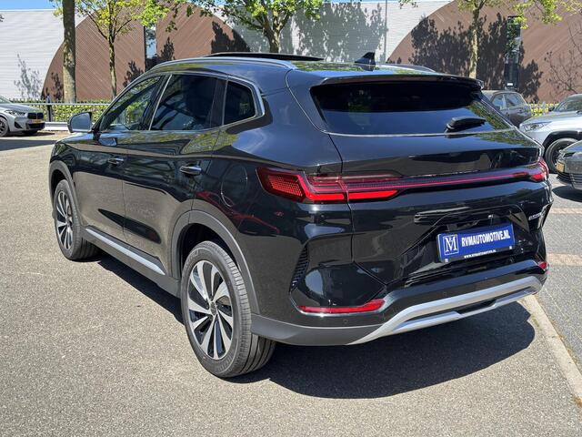 BYD Seal u Boost BYD Seal U DM-I | PLUG-IN HYBRIDE UNIEK IN NL! TOT 77 KM ELEKTRISCH RIJBEREIK | 6 JAAR VOLLEDIGE BYD GARANTIE | NIEUWE AUTO |