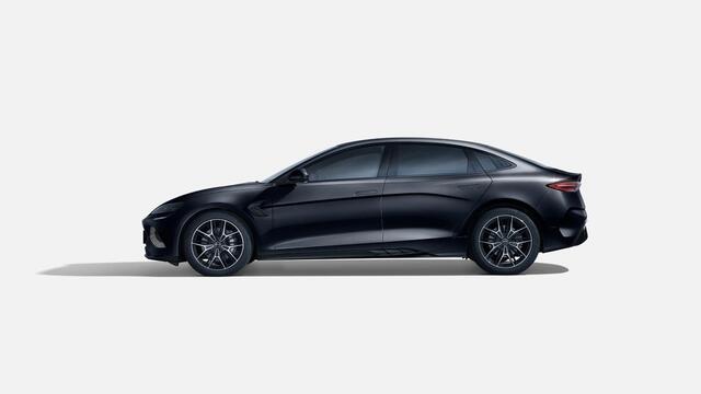 BYD Seal Business RWD 61.4 kWh NIEUW / 460 km / 1000 kg trekgewicht/ Apple Carplay en Android auto