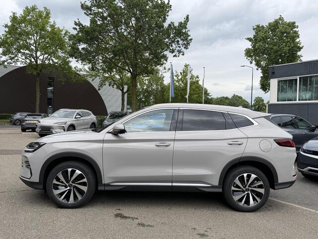 BYD Seal U 1.5 DM-i FWD Boost NIEUWE AUTO UIT VOORRAAD LEVERBAAR | 6 JAAR GARANTIE T/M 02-2032 | ALL-IN PRIJS | BTW VERREKENBAAR | FULL OPTION | PANODAK | ELEKTRISCHE STOELEN | ELEKTRISCHE ACHTERKLEP | BOUNDLESS CLOUD
