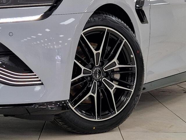BYD Seal Excellence AWD 82.5 kWh Modeljaar 2026 Uniek!