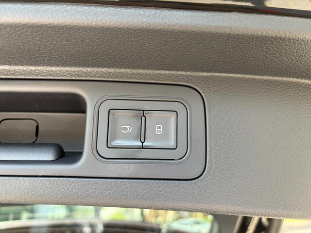 BYD Seal U 1.5 DM-i FWD Boost NIEUWE AUTO UIT VOORRAAD LEVERBAAR | 6 JAAR GARANTIE T/M 02-2032 | ALL-IN PRIJS | BTW VERREKENBAAR | FULL OPTION | PANODAK | ELEKTRISCHE STOELEN | ELEKTRISCHE ACHTERKLEP | BOUNDLESS CLOUD