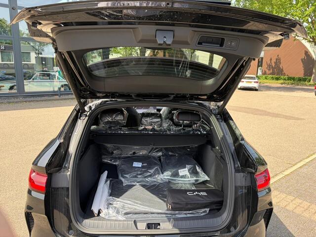 BYD Seal U 1.5 DM-i FWD Boost NIEUWE AUTO UIT VOORRAAD LEVERBAAR | 6 JAAR GARANTIE T/M 02-2032 | ALL-IN PRIJS | BTW VERREKENBAAR | FULL OPTION | PANODAK | ELEKTRISCHE STOELEN | ELEKTRISCHE ACHTERKLEP | BOUNDLESS CLOUD
