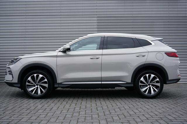 BYD Seal U 1.5 Turbo DM-i AWD Design 323 pk | 1.300 TREKGEWICHT | 360°CAM