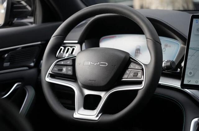 BYD Seal U 1.5 DM-i FWD Boost Special Black Blue Edition